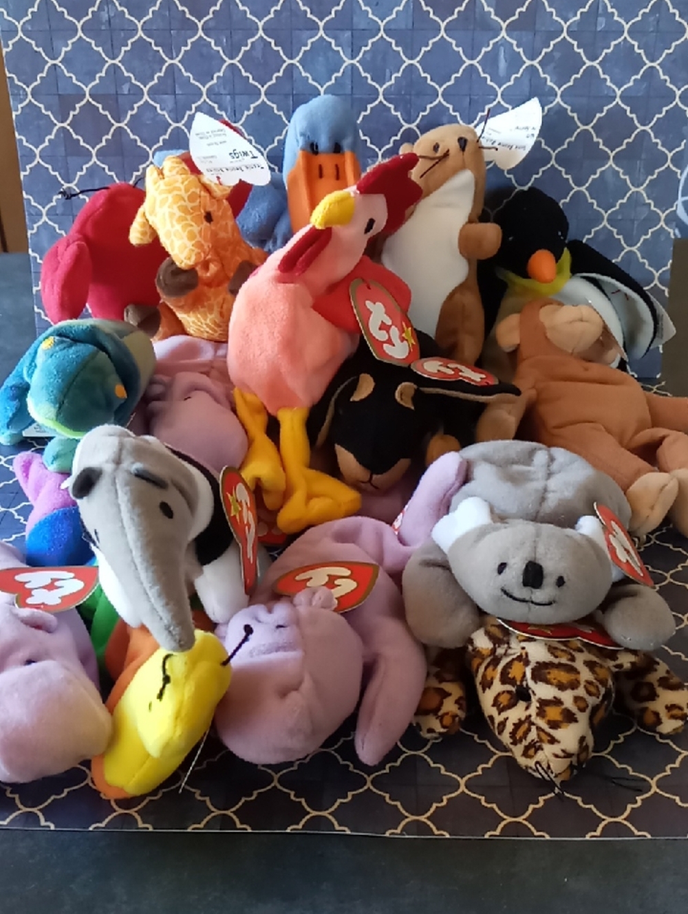 18 count NWT Mini Beanie Babies
